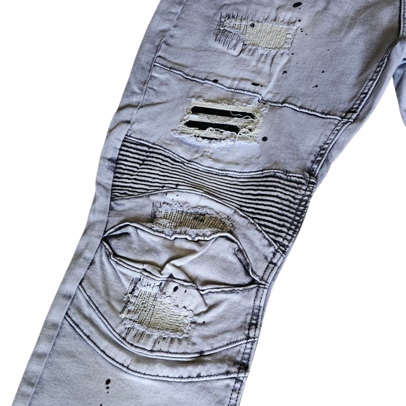 Men’s Slim Taper Fit Biker Style Distressed Denim Jeans - Picture 3 of 11